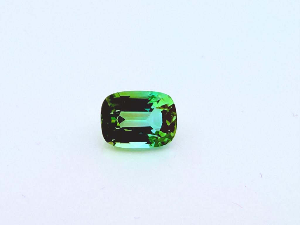Tourmaline verte (3,18 ct)