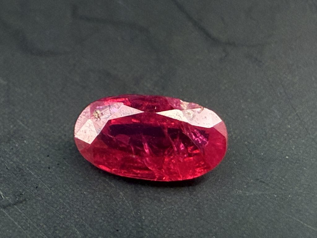 Rubis Naturel sang de Pigeon (0,425ct)