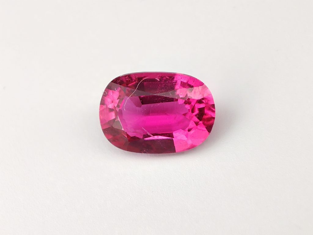 Tourmaline Rubellite – Taille Coussin (0,885 ct)
