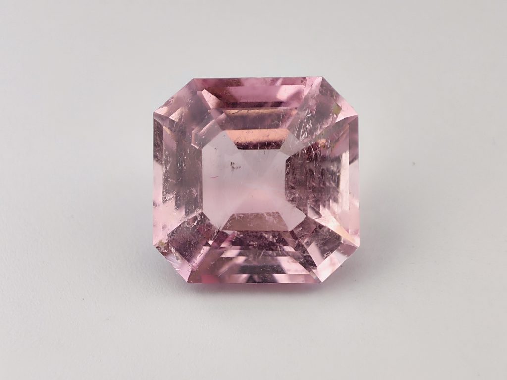 Tourmaline Rose carré