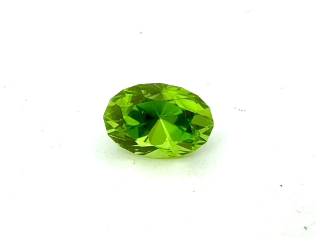 Peridot 3,925 ct