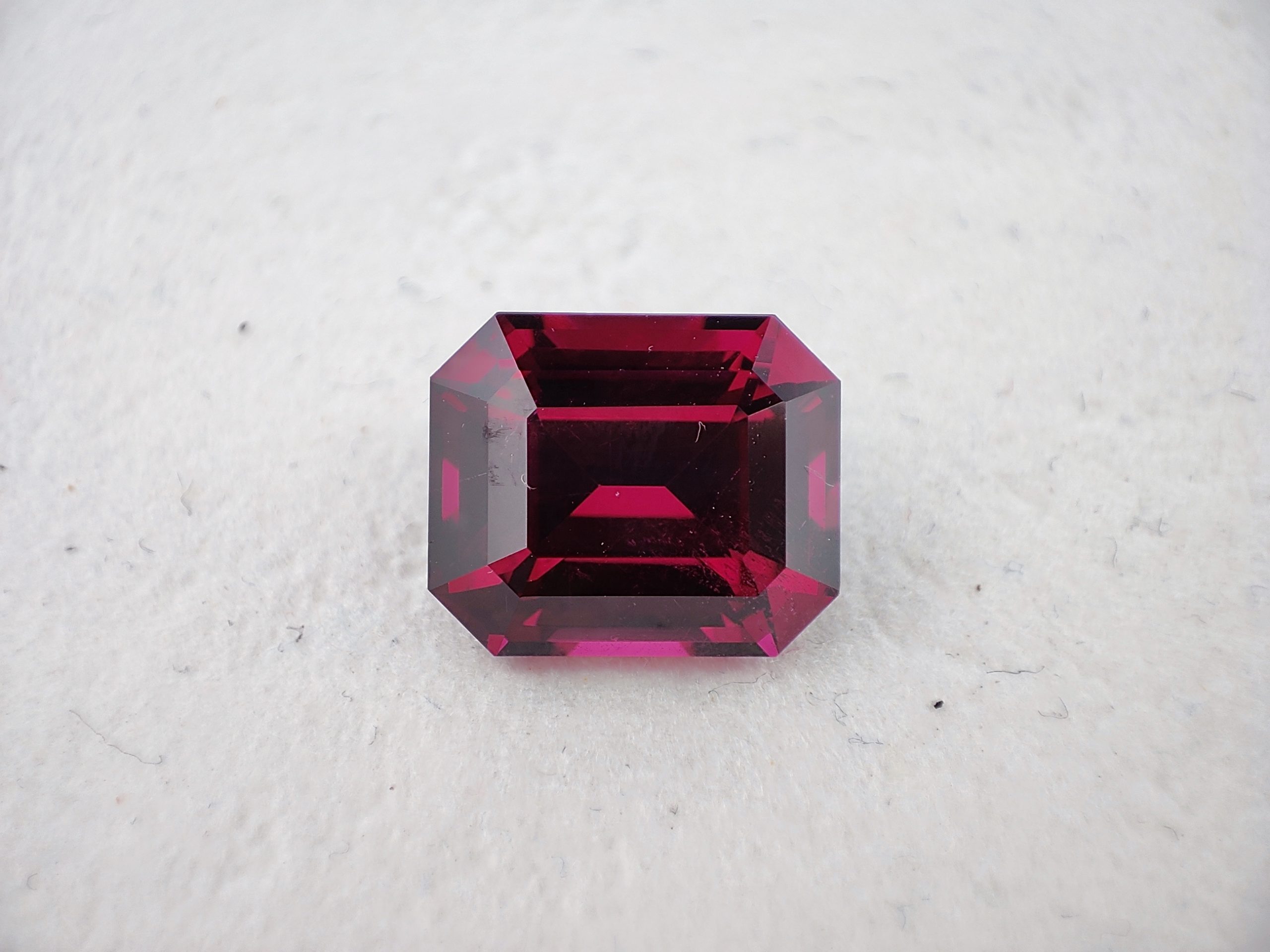Grenat Rhodolite  (6,06 ct)